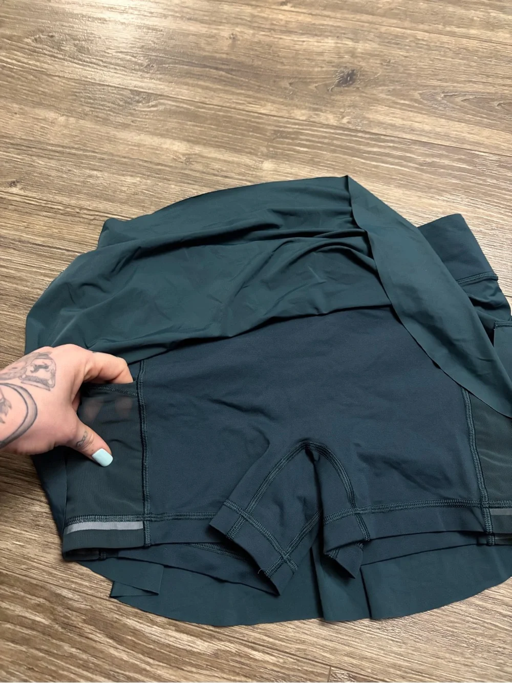 Lululemon Quick Pace Mid-Rise Skirt (13